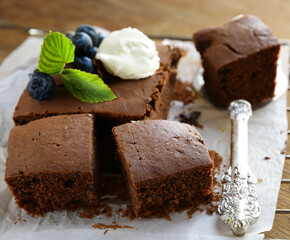 chocolate cake brownie pie with fresh berries dessert