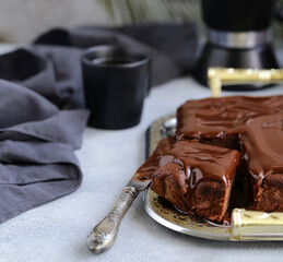 chocolate cake brownie pie with fresh berries dessert
