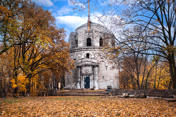 Wieża Gocławska, Bismarck tower in autumn in Szczecin, Poland - obrazy, fototapety, plakaty