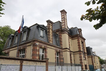 La mairie, vue de l'extérieur, ville de Dreux, département de l'Eure et Loir, France