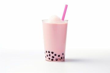  bubble tea de fresas, bebida aesthetic coreana, batido de fresa con tapioca, tendencia bebida asiática con bolitas negras 