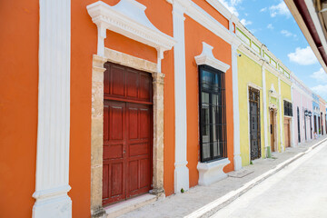 Fototapeta premium Campeche, Mexico. Beautiful and colorful colonial facades in downtown San Francisco de Campeche.