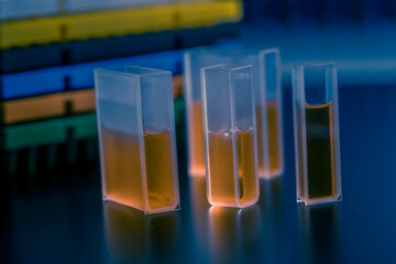 Dialysis experiments: Facilitate the study of diffusion and separation