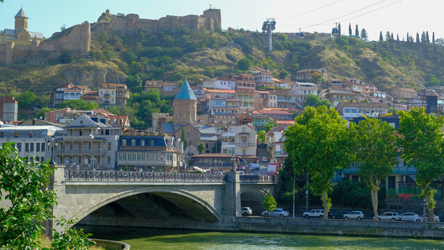 Vibrant Old Tbilisi: Colorful Mountain Buildings, Church and teleferique cable car in Exquisite Close-Up , The Architectural Detail of Old Tbilisi 