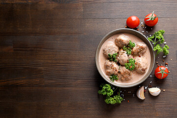 Tasty meat food and homemade food concept - meatballs