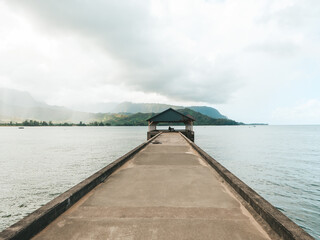 hawaii, Kauai, Hanalei, pier, beach, sea, ocean, mountains, mountain, nature, sky, rain, cloudy,...