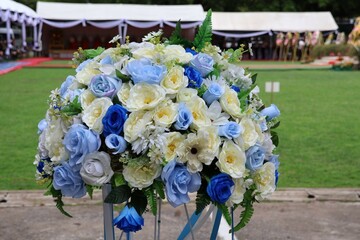 wedding bouquet in the park