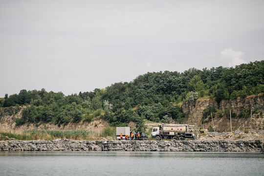 carrying out work in a quarry where minerals are extracted with the help of excavations, explosive works