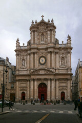 Fototapeta premium Church of Saint-Paul-Saint-Louis in Paris