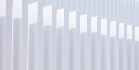 Obraz premium White concrete fence with outdoor wall and abstract architecture. Clear and beautiful shadows. modern design ideas