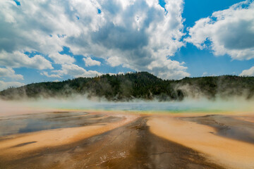 grand prismatic spring