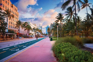 Fototapete Vereinigte Staaten Ocean Drive early in the morning, Miami Beach, Florida