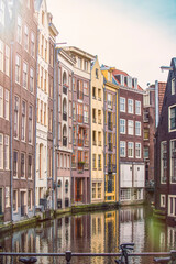 Obraz premium Canals in the center of Amsterdam near red district, The Netherlands
