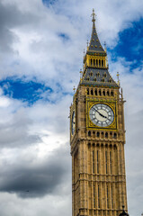 Fototapeta na wymiar The official Big Ben for UK Parliament. the Elizabeth Tower conservation project, and fascinating facts and history