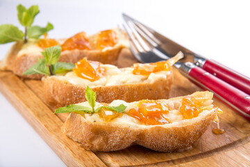 bruschetta on toast with jam