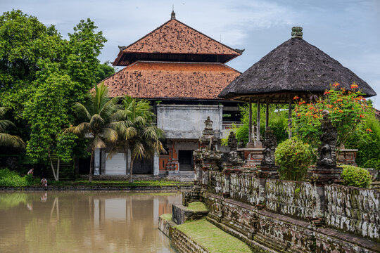 Royal Temple Comples Grounds