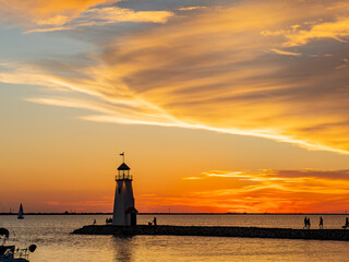 Fototapeta premium Beautiful sunset landscape of Lake Hefner