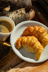 Café y medialunas / café y bollos / desayuno centro de sky