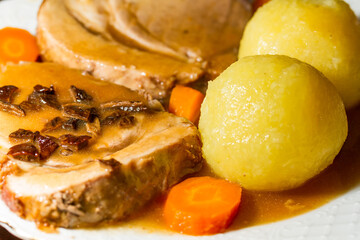Roasted Turkey with Carrots, Potatoes and Gravy