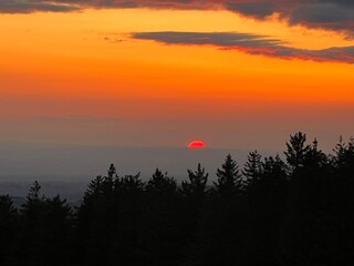 coucher de soleil Auvergne