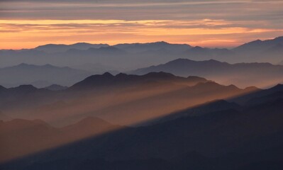 Obraz premium Sunrise on mountains