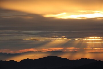 Obraz premium Sunrise on mountains