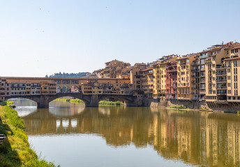 Fototapeta na wymiar View of the Ponte Vecchio bridge. Florence. Italy