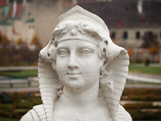 Sculpture of the Sphinx in Belvedere Park - 633149646