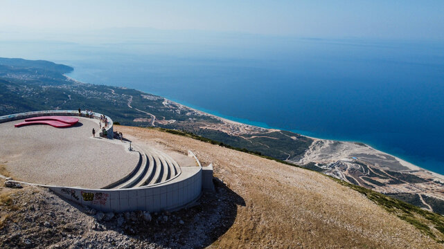 Albanian Riviera Adventure: Llogara Pass Paragliding Thrills
