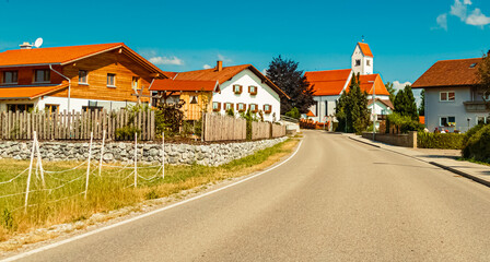 Naklejka premium Alpine summer view with a church near Lengenwang, Ostallgaeu, Bavaria, Germany