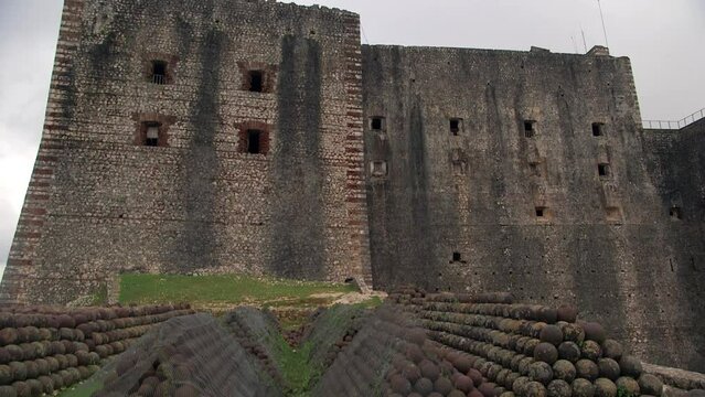 Cannon balls, Tilt to fortress. La Citadelle, Haiti.