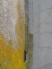 Schäden an der Hauswand
