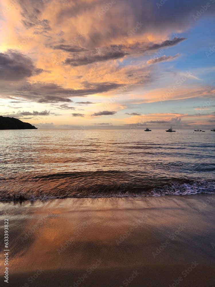 Wall mural beautiful sunset colors