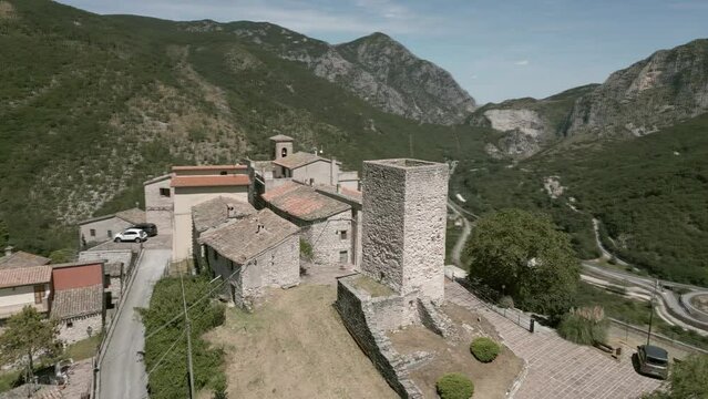 Drone footage over "Pierosara" a little town at the beautiful "Gola della Rossa" - Frasassi Caves
Marche - Italy
