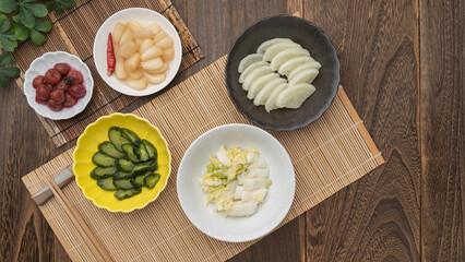日本の漬け物イメージ｜大根・胡瓜・白菜・らっきょう・梅干し