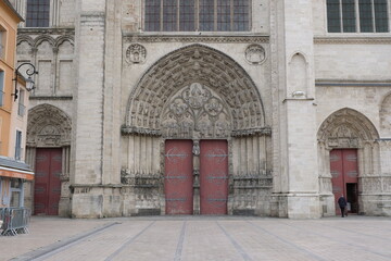  Saint-Etienne Cathedral entrance, Sens. Gothic architecture.