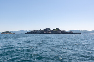 船から見る長崎　軍艦島（端島）