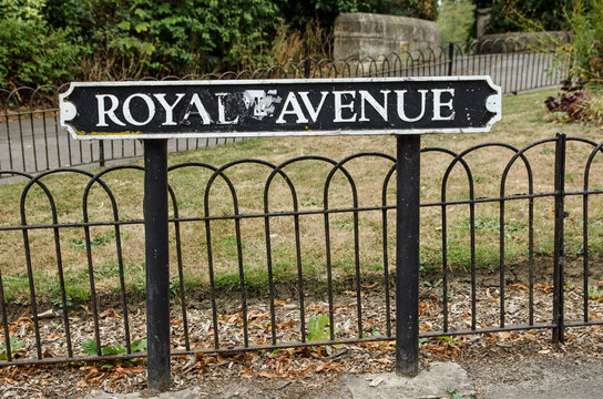 Royal Avenue street sign, Bath, Somerset