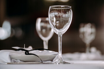 Banquet glasses for wine