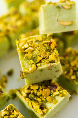 Pistachio fudge