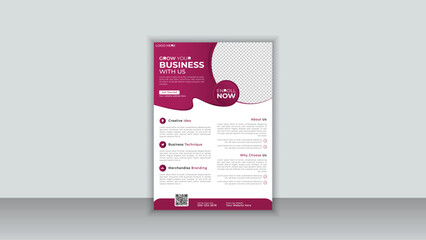 Naklejka premium Abstract shape business flyer template design 