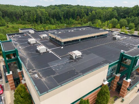 Aerial Drone Inspection of EPDM Roof on a Large Commercial Building: Architecture, Construction, Industry