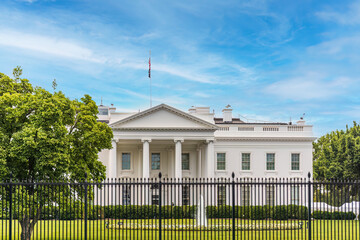 Obraz premium The White House in Washington DC, USA