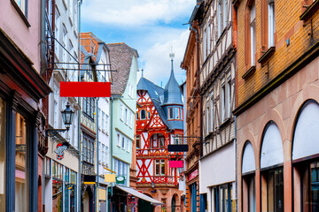 Fototapeta na wymiar Picturesque old town of Marburg an der Lahn in Hesse, Germany