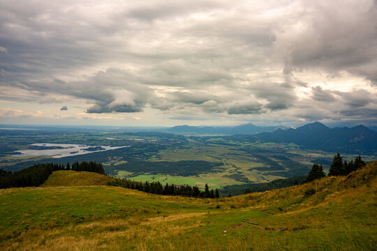 Blick vom hinteren Hörnle, Bad Kohlgrub auf Murnau, Murnauer Moos, Staffelsee, Herzogstand, Heimgarten
