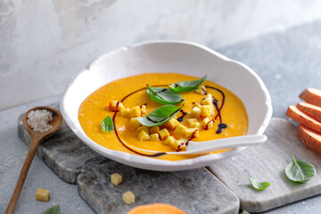 Pumpkin mashed soup with croutons
