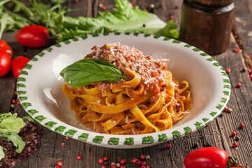 pasta with tomato sauce