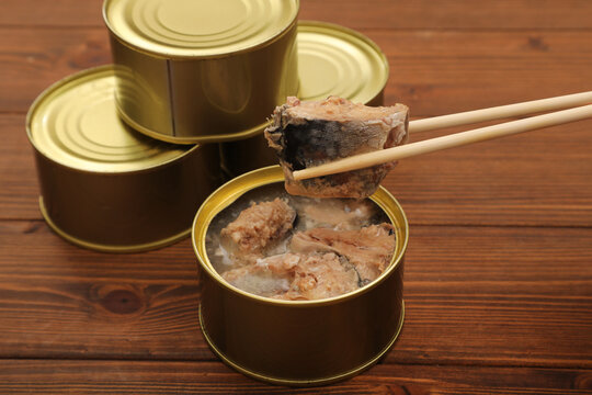 鯖の缶詰