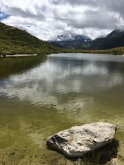 Lac en Vanoise. Pralognan la Vanoise, Parc national de la Vanoise, Alpes du Nord, Tarentaise, Savoie, France.
