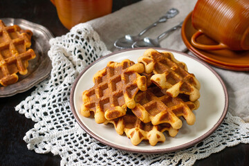 Sweet, soft and fluffy ricotta waffles for dessert - 634402282